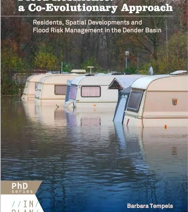 Flood Resilience: a Co-Evolutionary Approach